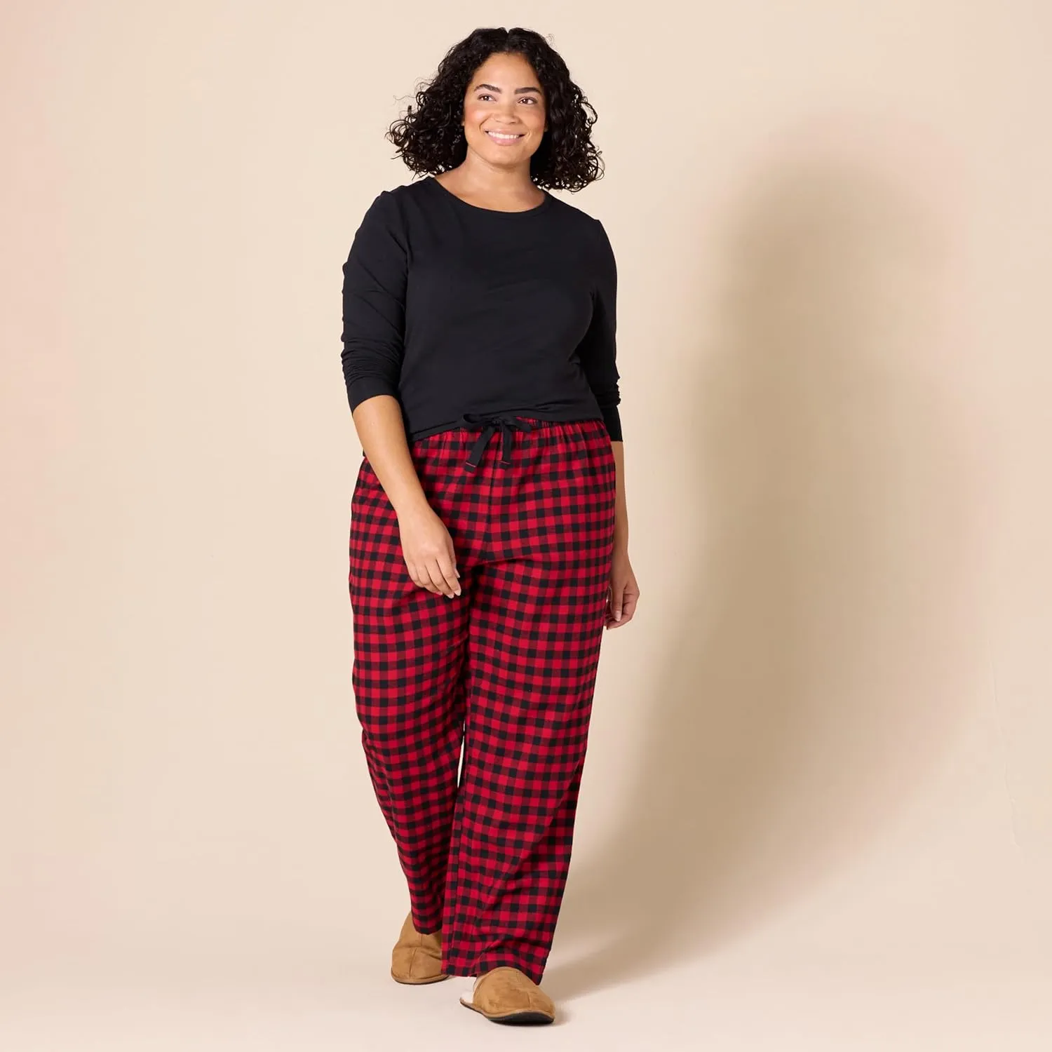Amazon Essentials Women's Lightweight Flannel Pant and Long-Sleeve T-Shirt Sleep Set