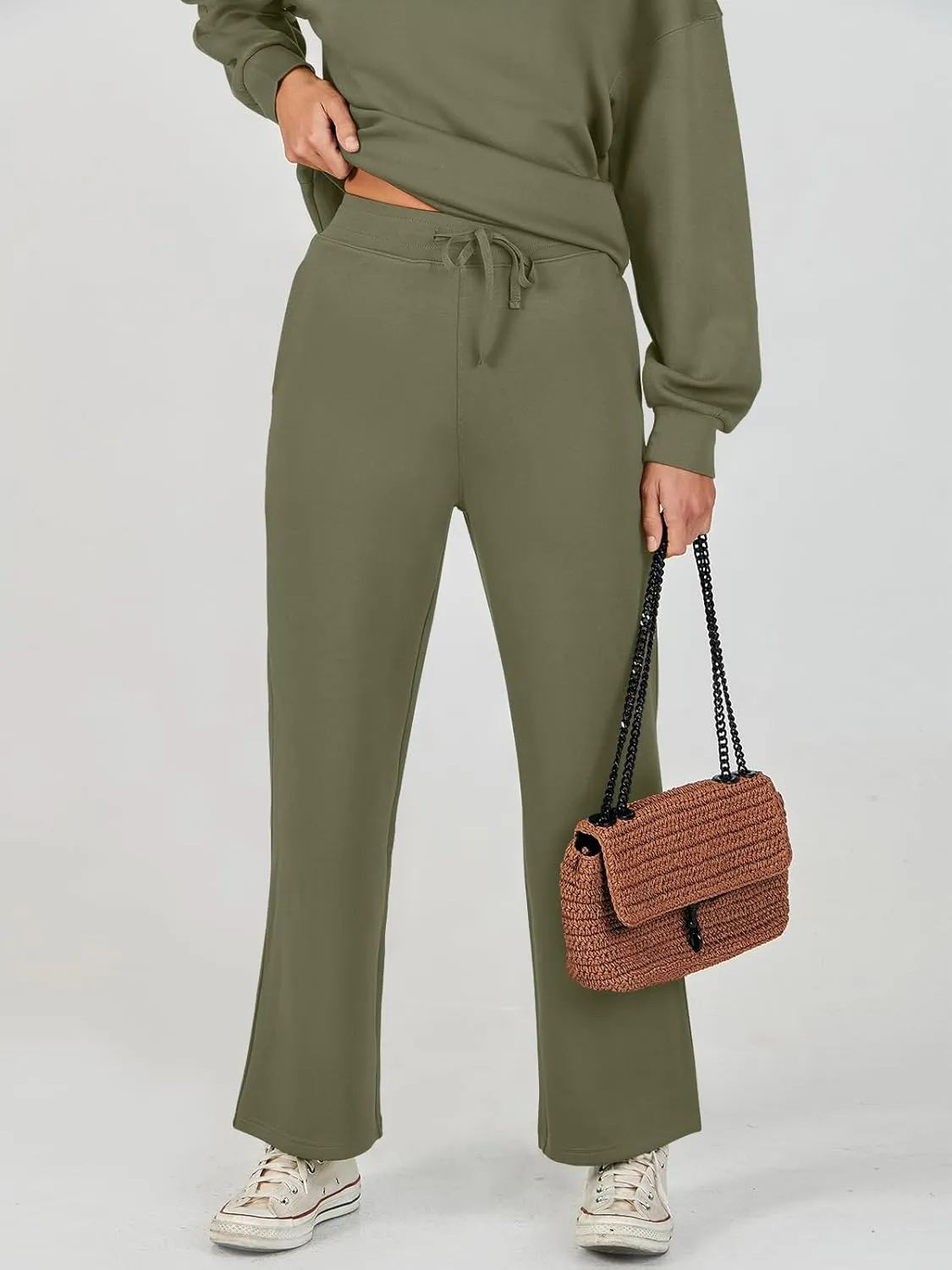 Caracilia Women's 2 Piece Outfits Sweatsuit Fall Crewneck Sweatshirts Wide Leg Pants Lounge Matching Sweat Sets Tracksuit