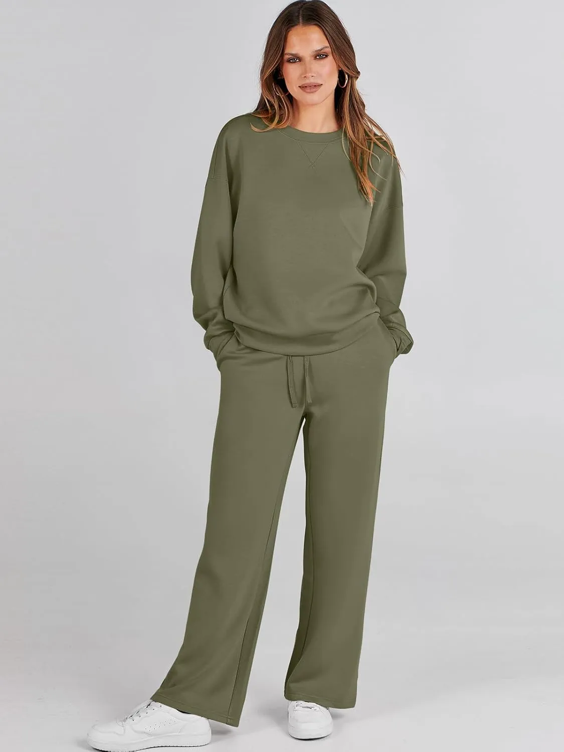 Caracilia Women's 2 Piece Outfits Sweatsuit Fall Crewneck Sweatshirts Wide Leg Pants Lounge Matching Sweat Sets Tracksuit