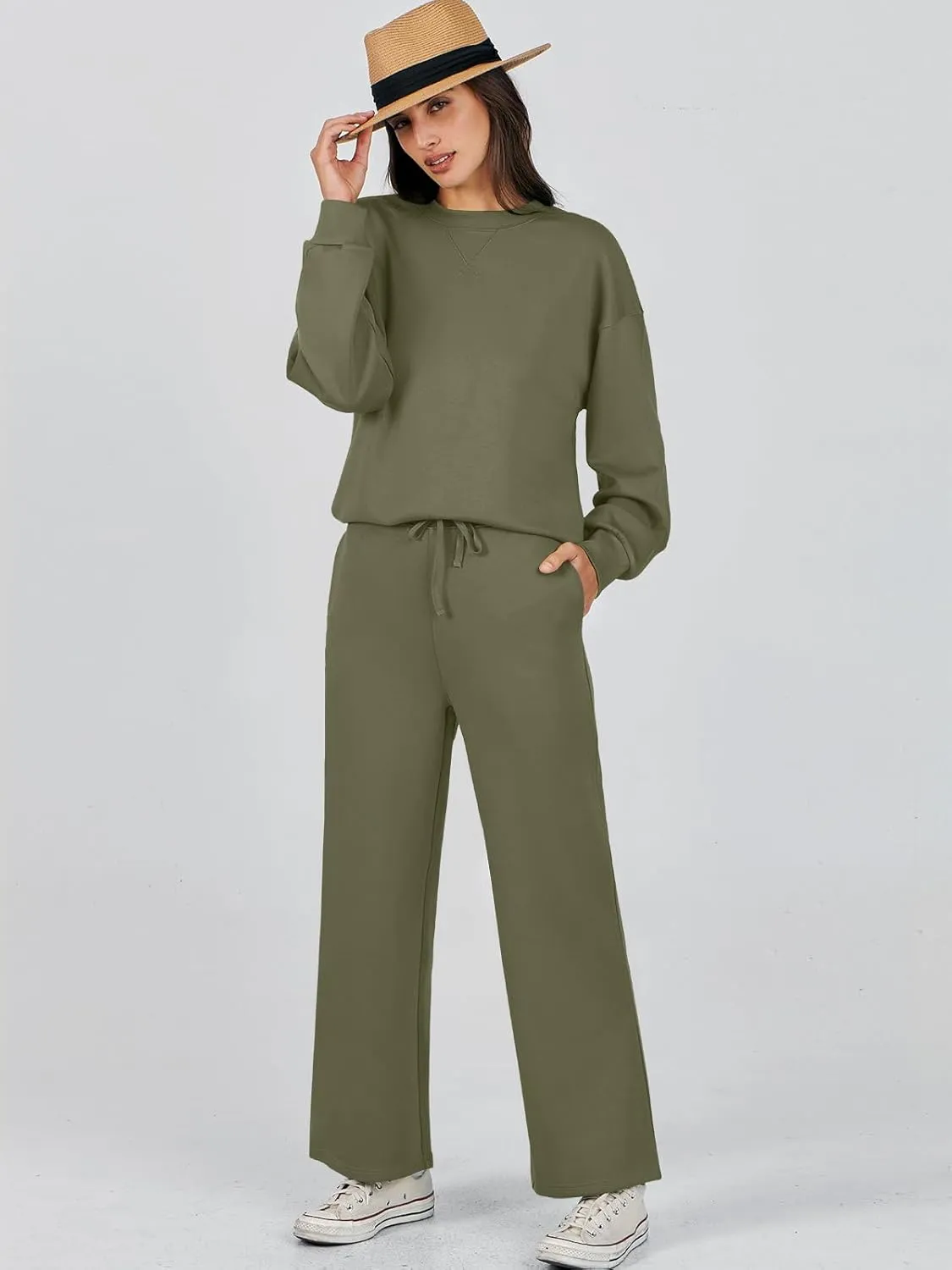 Caracilia Women's 2 Piece Outfits Sweatsuit Fall Crewneck Sweatshirts Wide Leg Pants Lounge Matching Sweat Sets Tracksuit