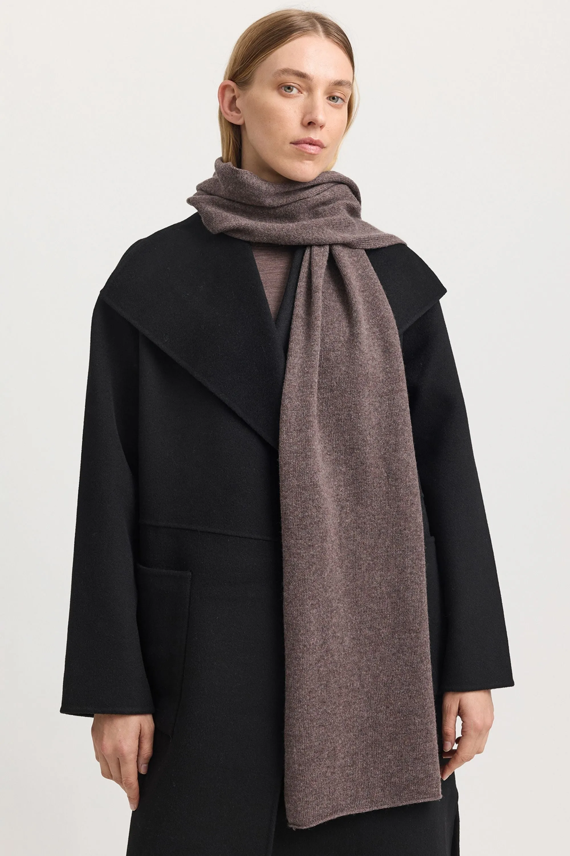 FINE WOOL SCARF - 9042