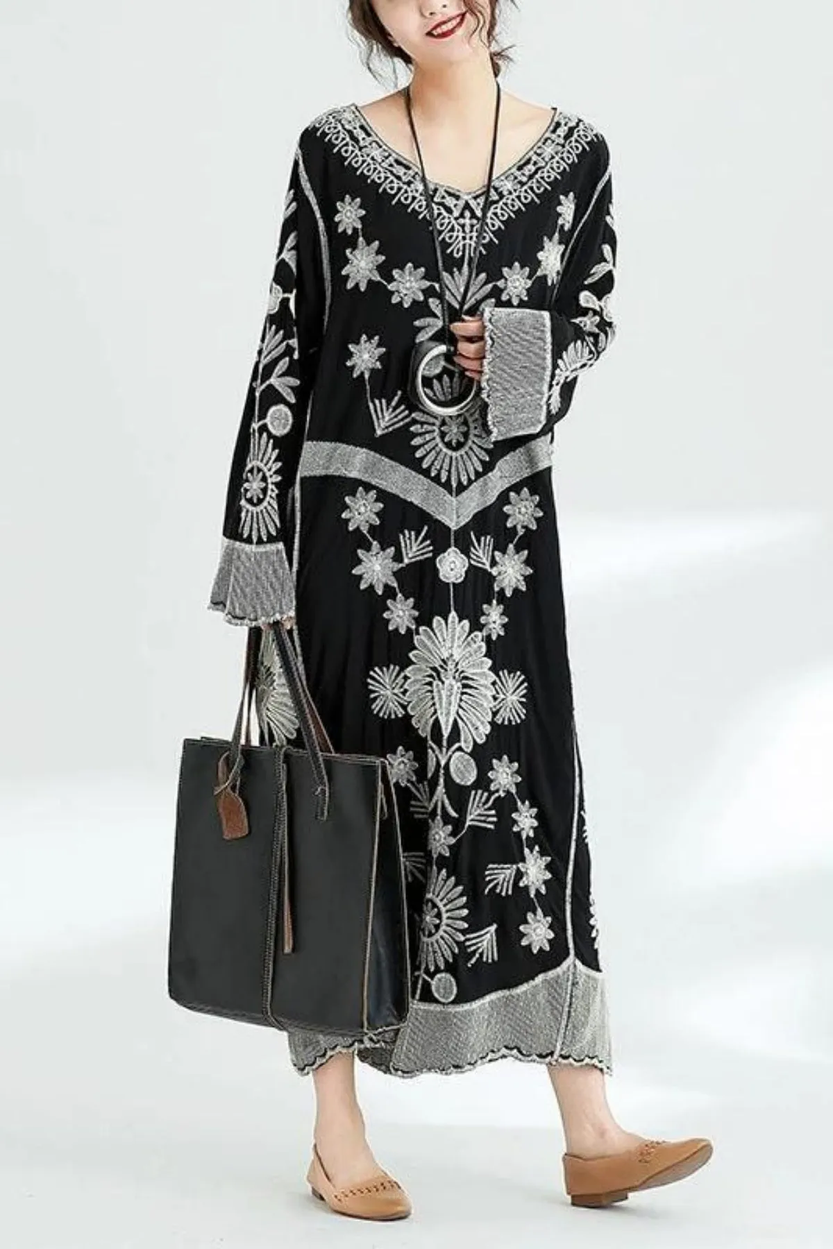 French black print v neck baggy chiffon robes spring Dresses