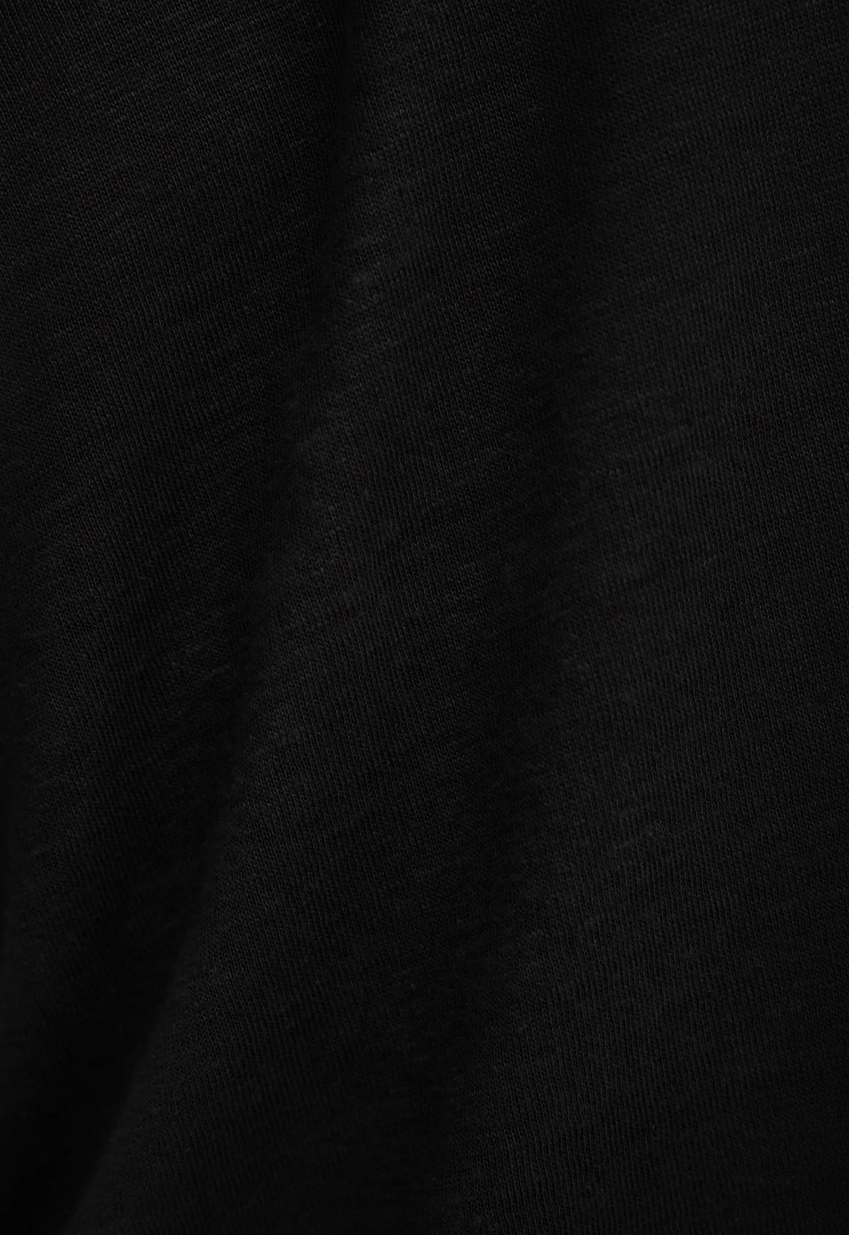 Line Tee - Black