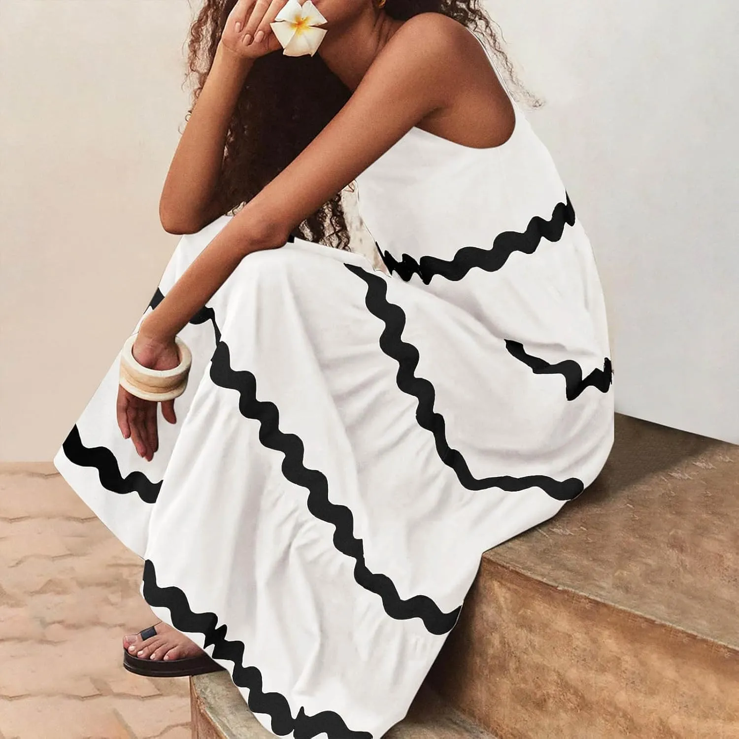 Lpmadey Women's Casual Loose Striped Sundress Flowy Long Dress Sleeveless U-Neck Pleated Maxi Dresses Summer Beach Dress