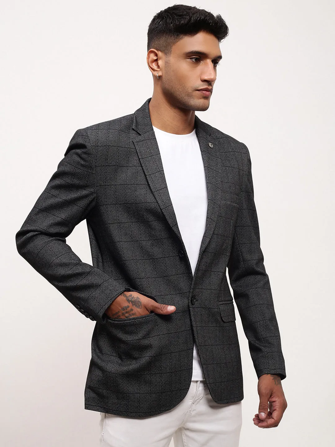 Men Grey Checked Slim-Fit Notched Lapel Single Breasted Blazer