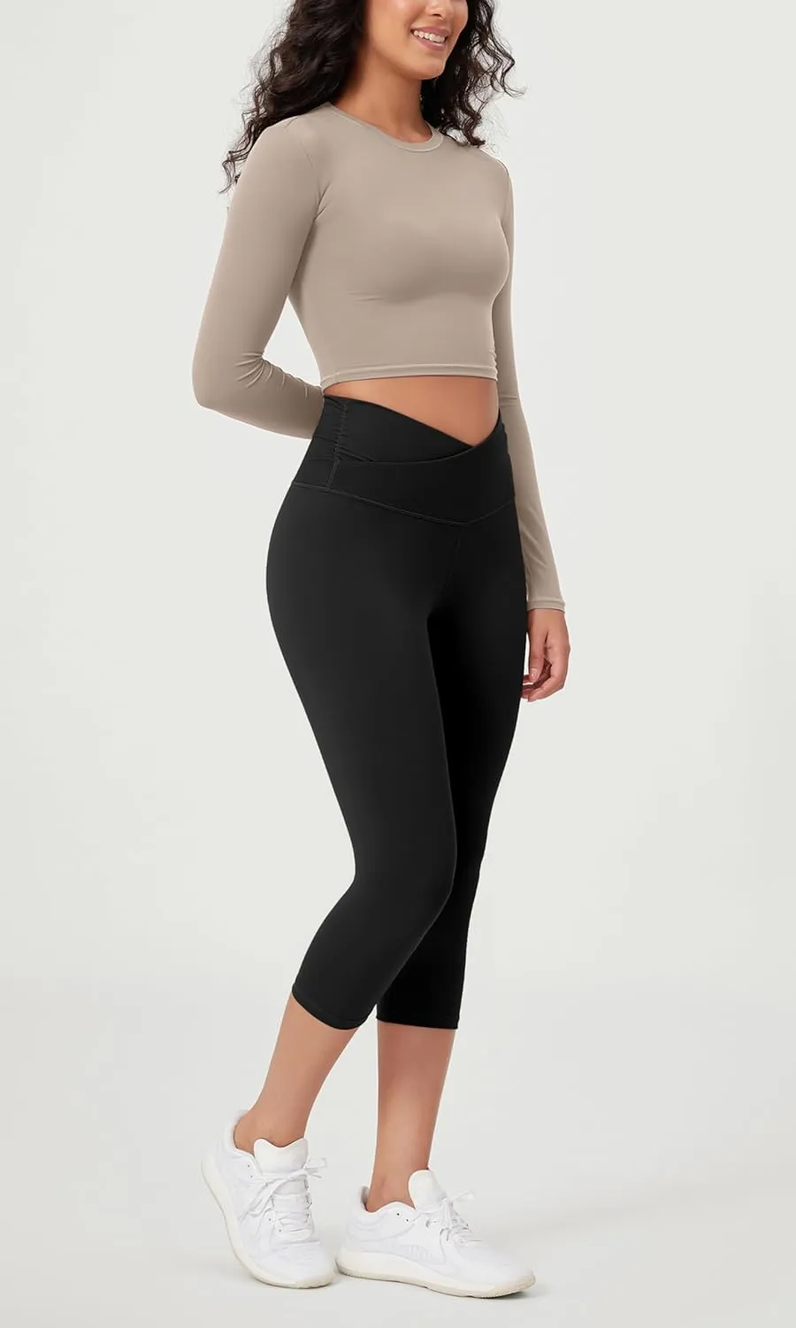 ODODOS Women's Cross Waist Yoga Capris with Inner Pocket, 19" Inseam Gathered Crossover Workout Cropped Yoga Pants