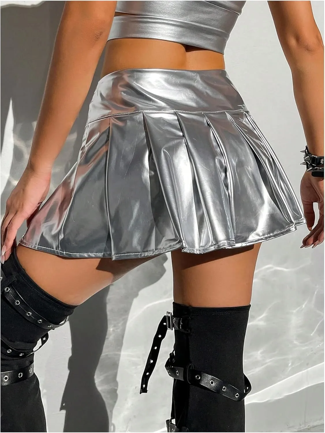 OYOANGLE Women's Metallic Pleated Mini Skirt Y2k Drop Waist Flared A Line Skater Skirts