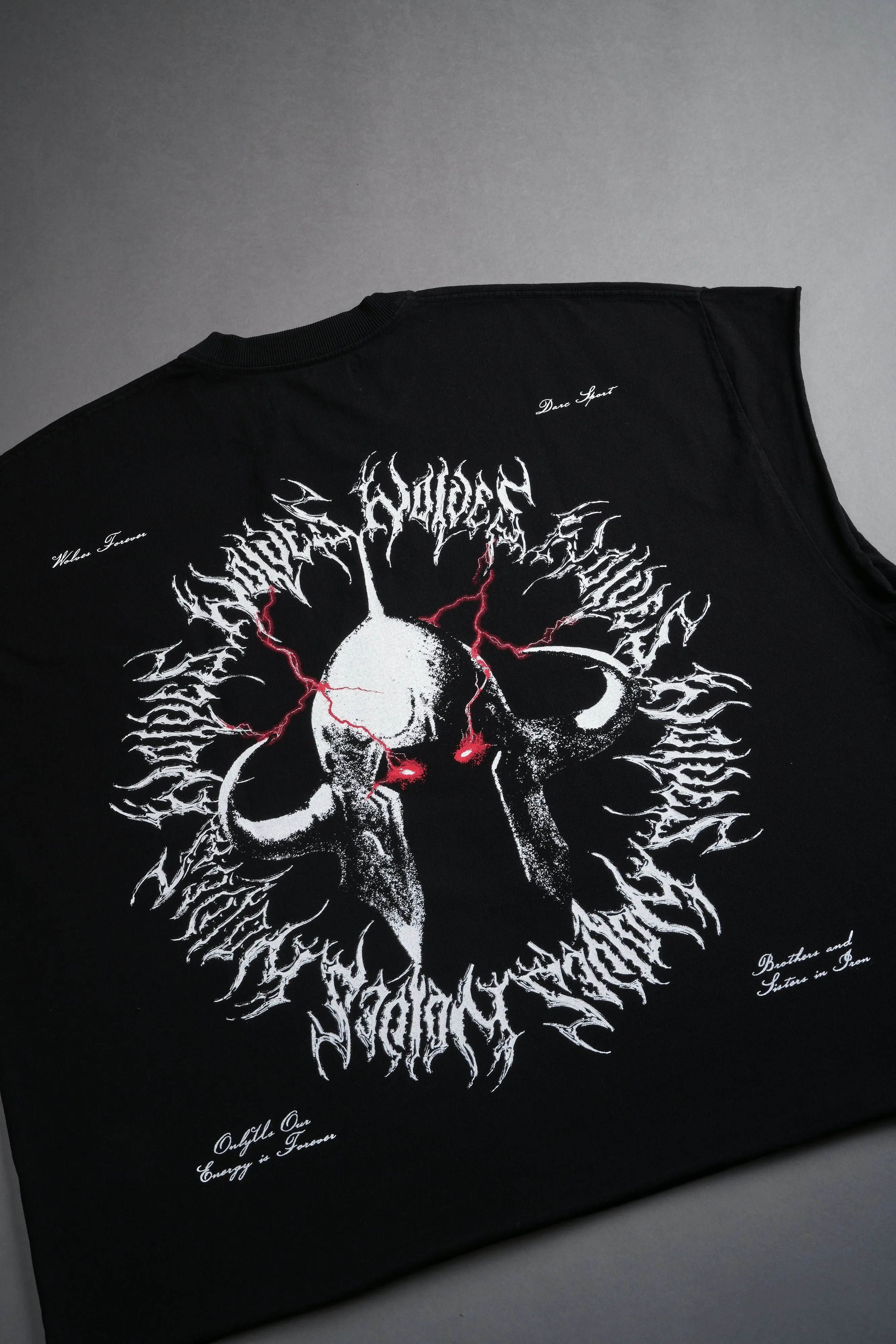 Ragnarok "Grunge" Cut Off Tee in Black
