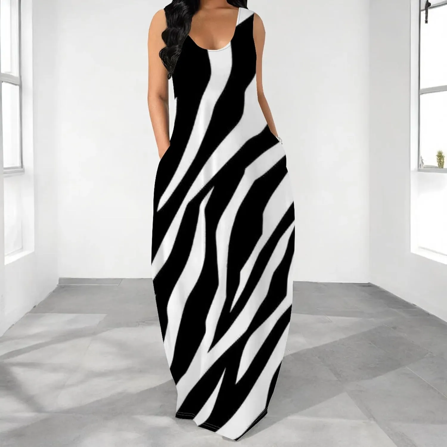 Women's Maxi Dresses Summer Spaghetti Strap Dress with Pockets Loose Flowing Maxi Skirt for Curvy Women