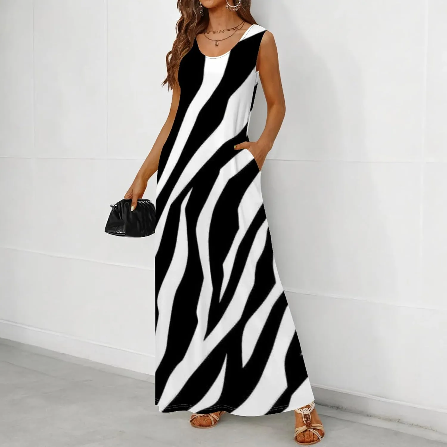 Women's Maxi Dresses Summer Spaghetti Strap Dress with Pockets Loose Flowing Maxi Skirt for Curvy Women